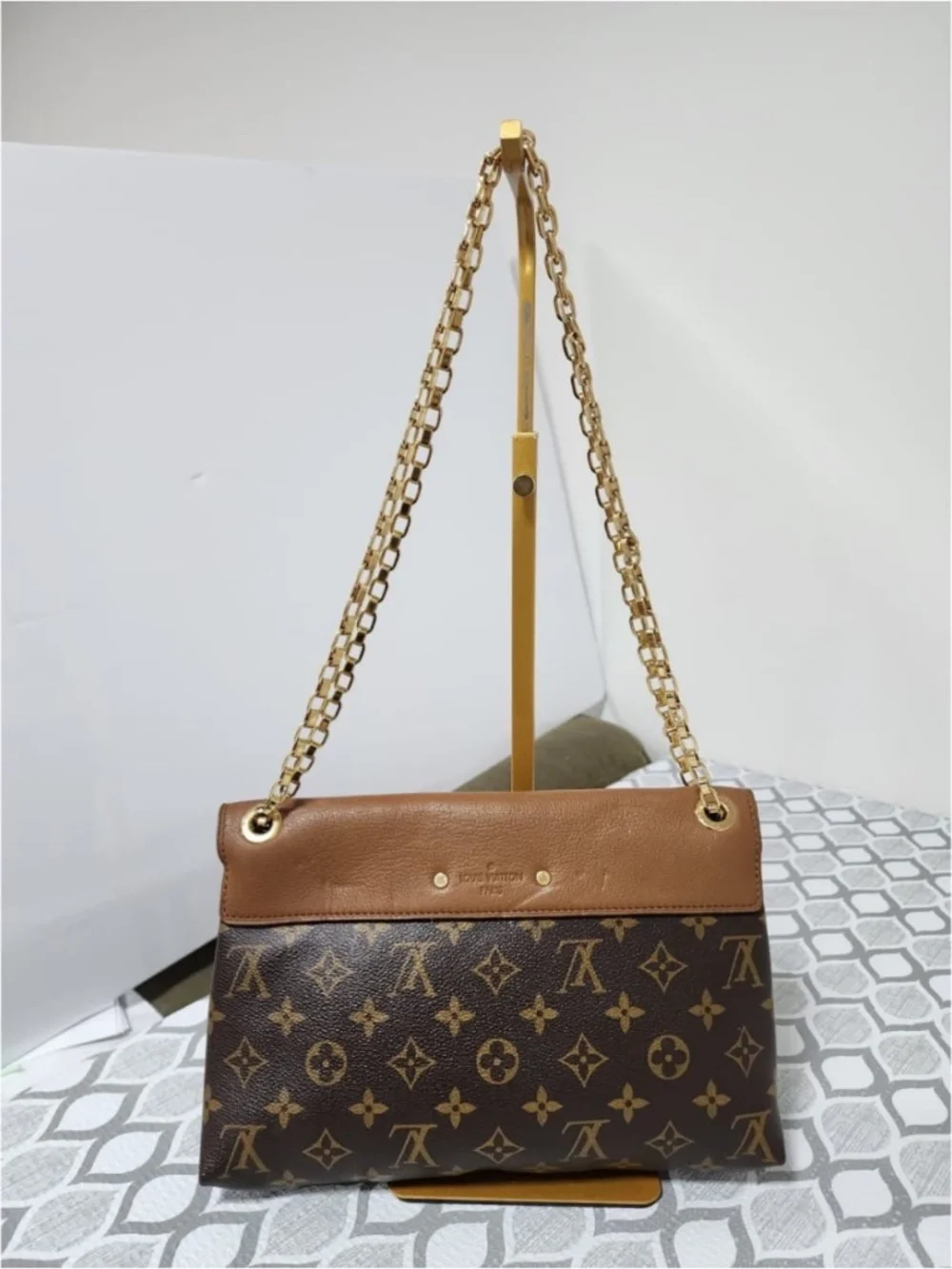 Authentic LOUIS VUITTON Havane Monogram Canvas Pallas Shoulder Bag Brown
